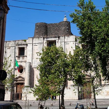 La Casetta In Centro By Sicily In Home Catânia Exterior foto